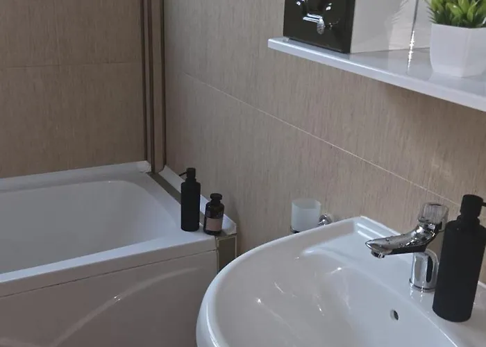 Terrace & Comfort Residence- Self Check-in *