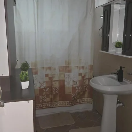 Terrace & Comfort Residence- Self Check-in 公寓 *